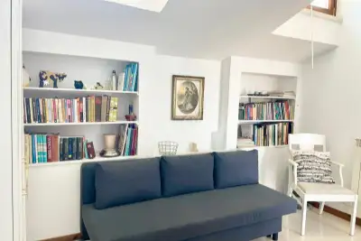 Casa Indipendente in vendita, Piazza Alessandro Manzoni, Monterotondo