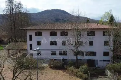 Albergo in vendita, Via Baraggia, Cunardo
