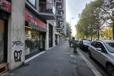 Negozio in vendita, Viale Pisa, Milano