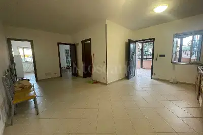 Casa in vendita, Via Bruzzano Zeffirio, Roma