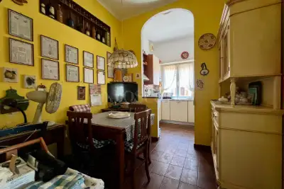 Casa in vendita, Via Emilio Praga, Roma