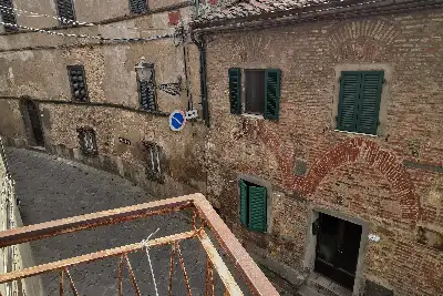 Casa in vendita, Via Roma, Chiusdino