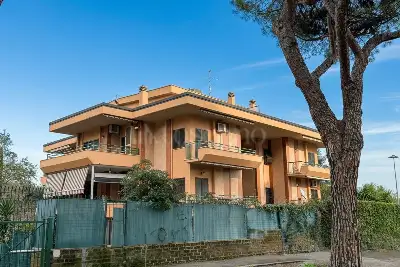 Casa in vendita, Largo Guglielmo La Pegna, Roma
