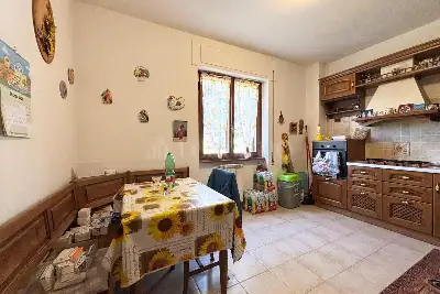 Casa in vendita, Via Edgardo Negri, Roma