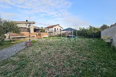 Villa in vendita, via peccia, Aprilia