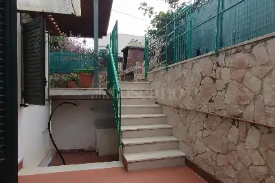 Villino a Schiera in vendita, Via alla Falconara, Palermo