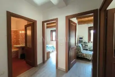 Casa Indipendente in vendita, Via Marana - Cesaproba, Montereale