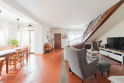 Casa Indipendente in vendita, Via Ittiri, Roma