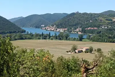 Villa in vendita, Strada Provinciale 5, Labro