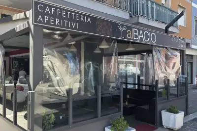 Negozio in vendita, Via Vestina, Montesilvano