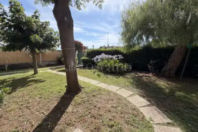 Casa in vendita, Viale Po 30, Ardea