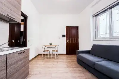 Magazzino in vendita, Via Brigata Sassari 11a, Olbia