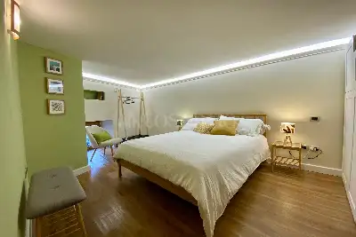 Casa in affitto, Via S.Carlo Alle Mortelle, Napoli