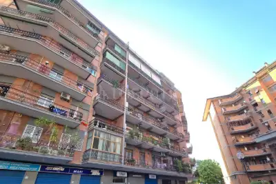 Casa in vendita, Via Erennio Modestino, Roma