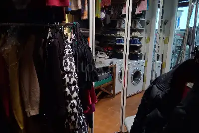 Casa in vendita, Piazza Cesare Cantù, Roma