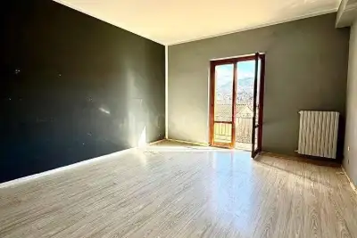 Casa in vendita, Via Francesco Tedesco, Avellino