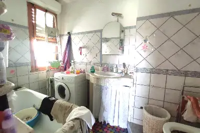 Casa in vendita, Via Tancredi Chiaraluce, Roma