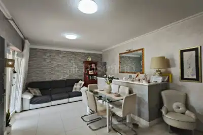 Villa Plurifamiliare in vendita, Via Vervio, Roma