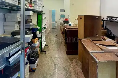 Negozio in vendita, Via Antonio Canova, Torino