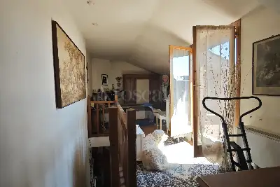 Casa in vendita, Via Bonaguida Lucari, Siena