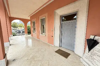 Villa in vendita, Via Cesare Battisti, Montichiari