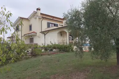 Villa in vendita, strada Loiano, Gallese