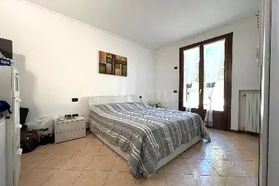 Casa in vendita, Via Castelletto, Pozzolengo