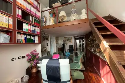 Casa in vendita, Via Domenico Morelli, Napoli