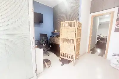 Attività Commerciale in vendita, Via Consalvo 110, Napoli