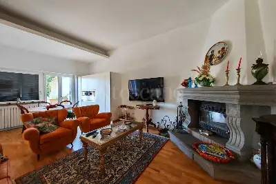 Villa Bifamiliare in vendita, Via Catullo, Ariccia