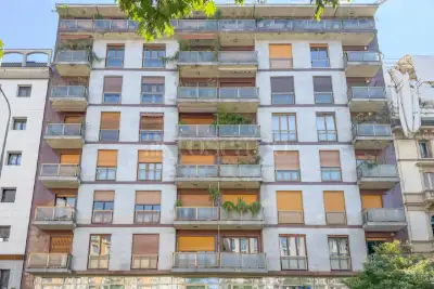 Casa in vendita, Viale Luigi Majno, Milano