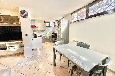 Villa Bifamiliare in vendita, Via Camillo Mastrocinque, Roma