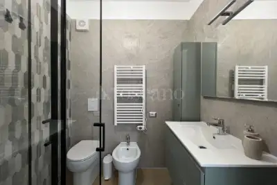Casa in affitto, Via Cenina, Roma