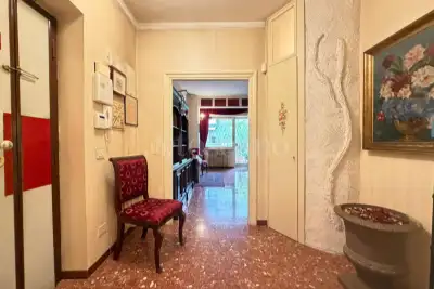 Casa in vendita, Via Jacopone da Todi, Roma