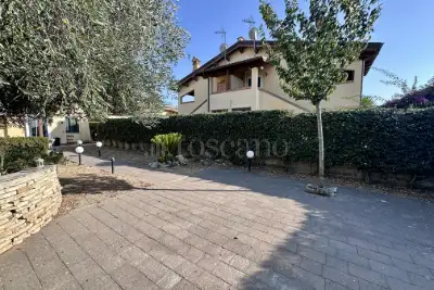 Villa Plurifamiliare in vendita, Via Italo Raulich, Fiumicino