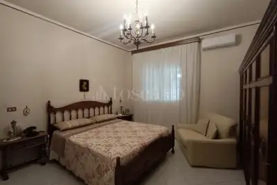 Casa Indipendente in vendita, Via Montello, San Giovanni la Punta