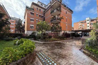 Casa in vendita, Via Luigi Capuana, Roma