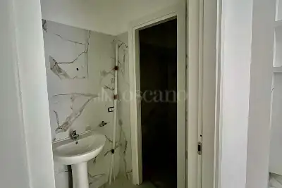 Negozio in affitto, via Roma, Atripalda, Atripalda