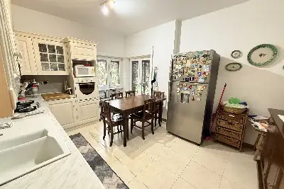 Casa in vendita, Largo Guglielmo La Pegna, Roma