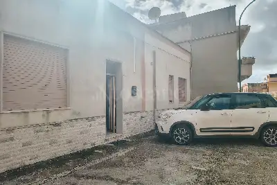 Casa Indipendente in vendita, Via Sicilia, Valderice