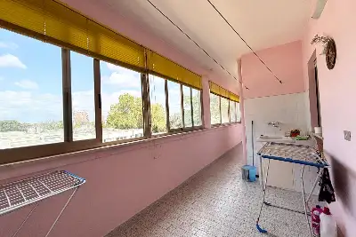 Casa in vendita, Via Carlo Avolio, Roma