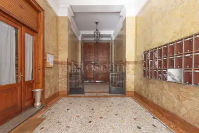Casa in vendita, Via Francesco Anzani 6, Milano