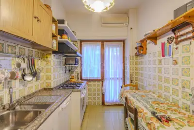 Casa in vendita, Viale Isacco Newton, Roma