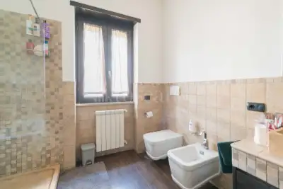 Casa in vendita, Via Urzulei, Roma
