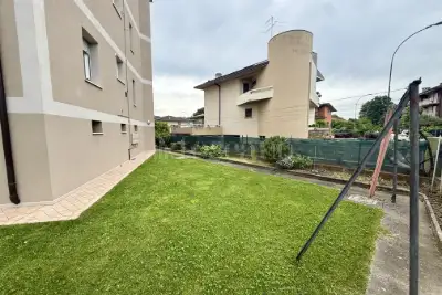 Casa in vendita, Via Giuseppe Mazzini, San Zeno Naviglio