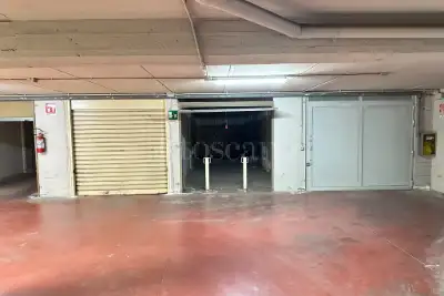Box in vendita, Via Salvatore Matarrese, Bari