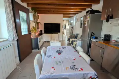 Casa Indipendente in vendita, Via Giulio Minervini, Roma