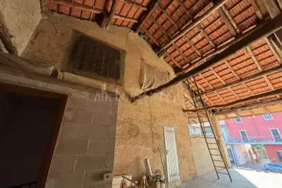 Magazzino in vendita, Via San Giorgio, Fenegrò