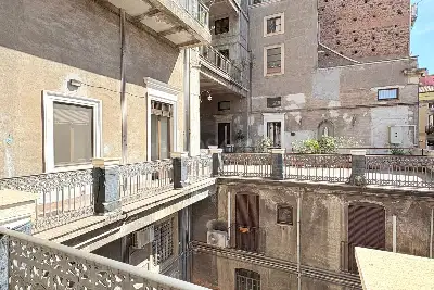 Casa in vendita, Via Umberto I, Catania