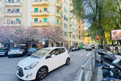 Negozio in vendita, Viale delle Provincie, Roma